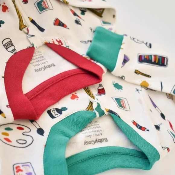 Get Cozy with Organic Colorful Rompers - Perfect for Sleeping or Strolling! - Picture 4 of 9